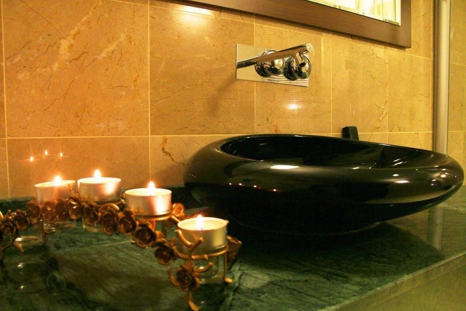 Minibar, in-room safe, desk, soundproofing