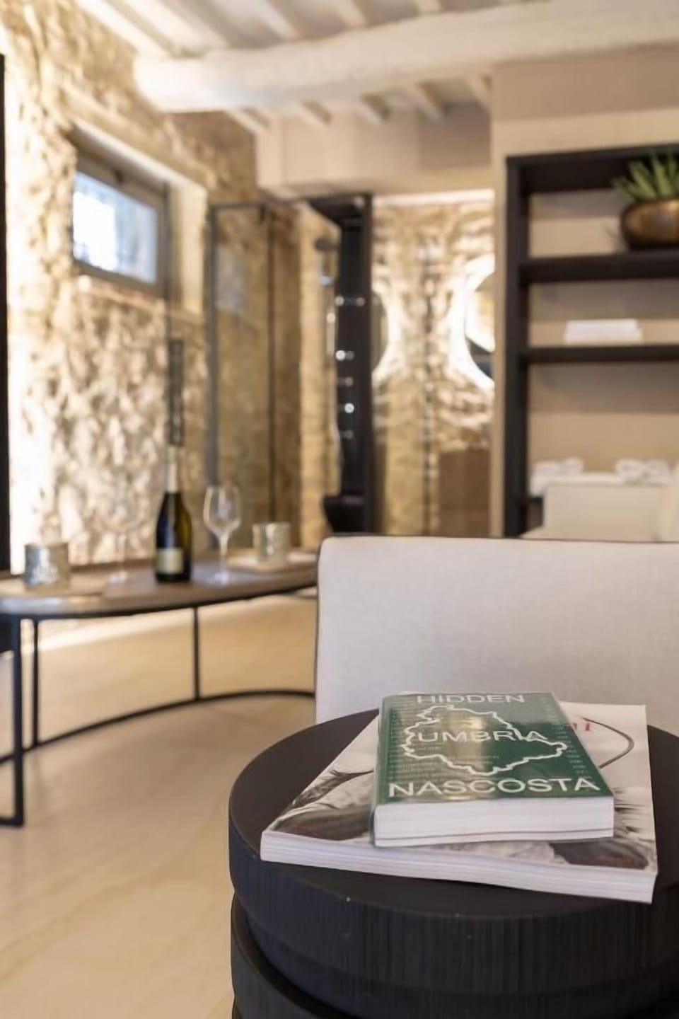 Luxury Suite, 1 Bedroom, Hot Tub | Living area | 42-inch Smart TV with digital channels, Netflix, streaming services