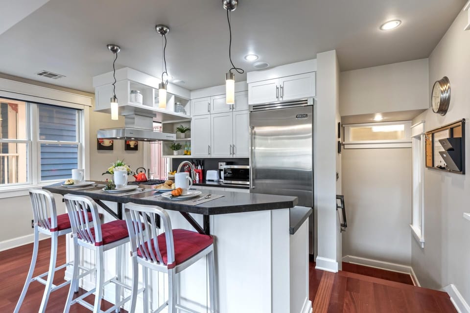 Villa, 3 Bedrooms (BBQ, Sleeps 9 (PWS-957)) | Private kitchen | Fridge, microwave, oven, coffee/tea maker