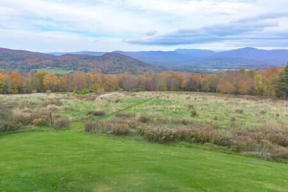 Panoramic views of the Green Mountains