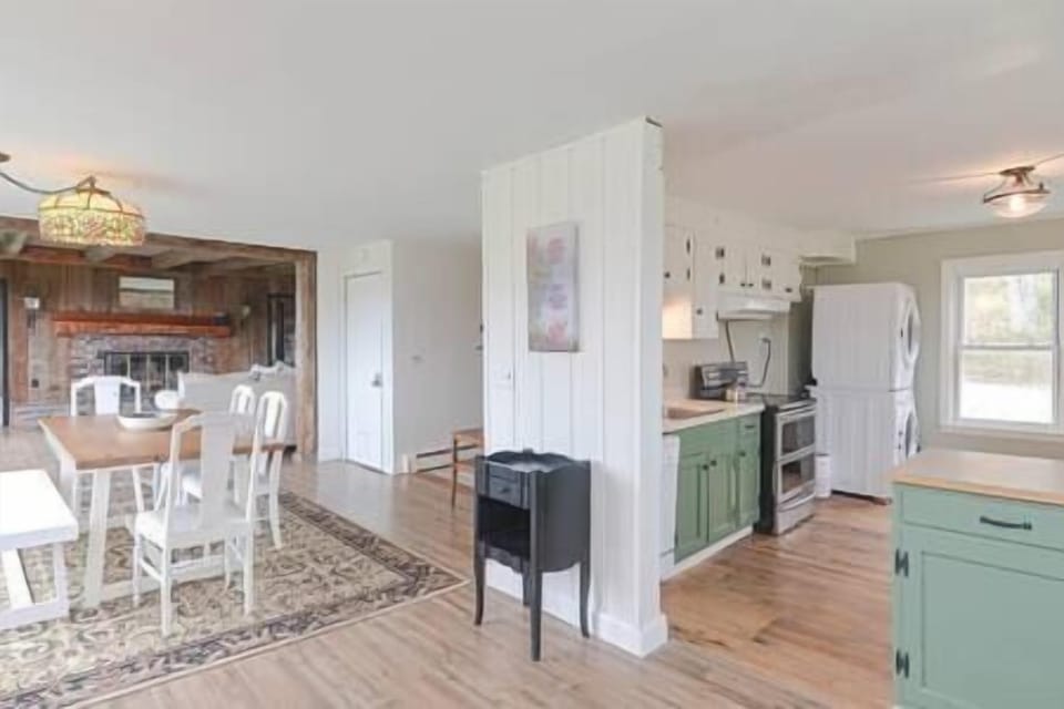 Bright and airy kitchen and dining area. 