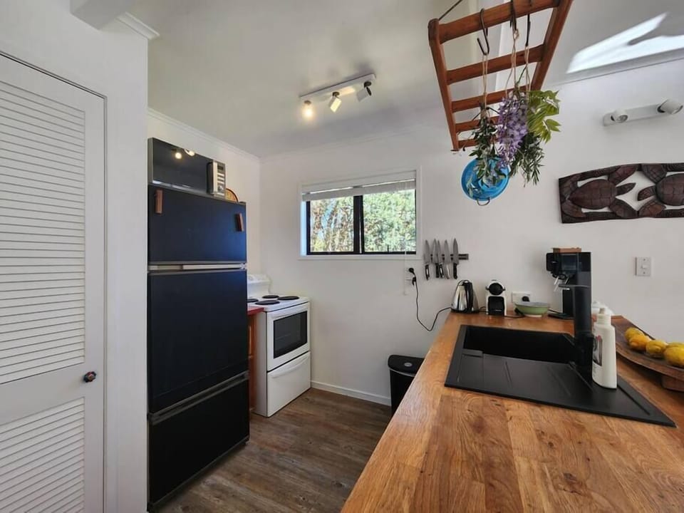 Kitchen (2)