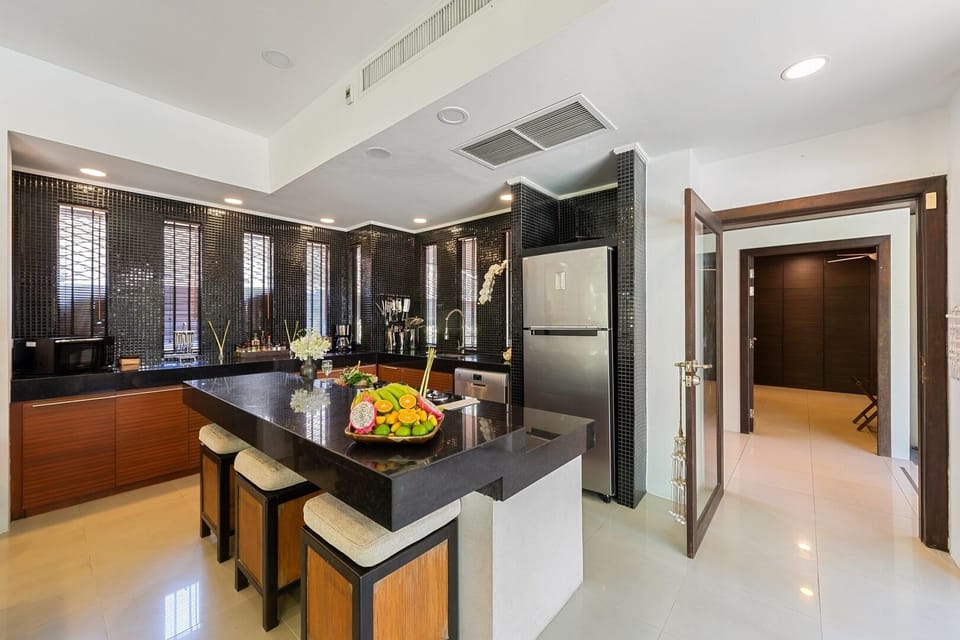 Deluxe Villa | Private kitchen