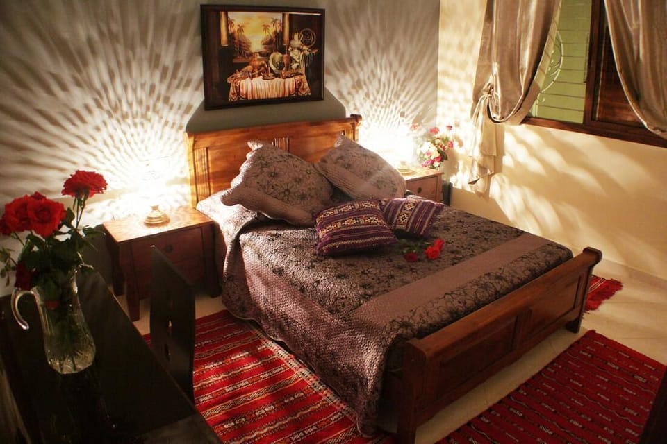 Premium bedding, in-room safe, desk, soundproofing