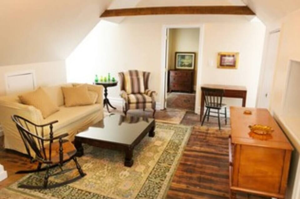 Large Suite