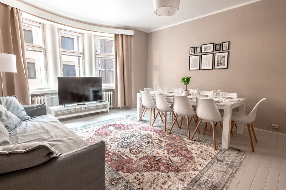 Comfort Apartment | Living area | 36-inch TV with cable channels