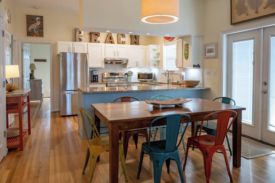 Dining, Kitchen