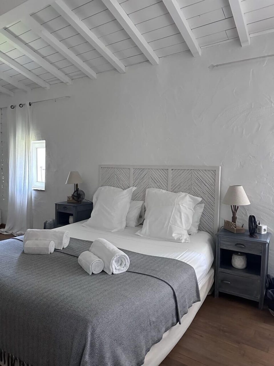 Deluxe Double Room | Premium bedding, laptop workspace, soundproofing, free WiFi