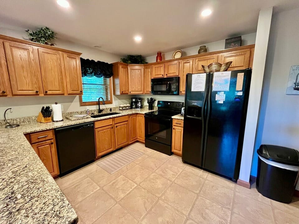Plenty of counterspace and updated appliances make it easy for entertaining