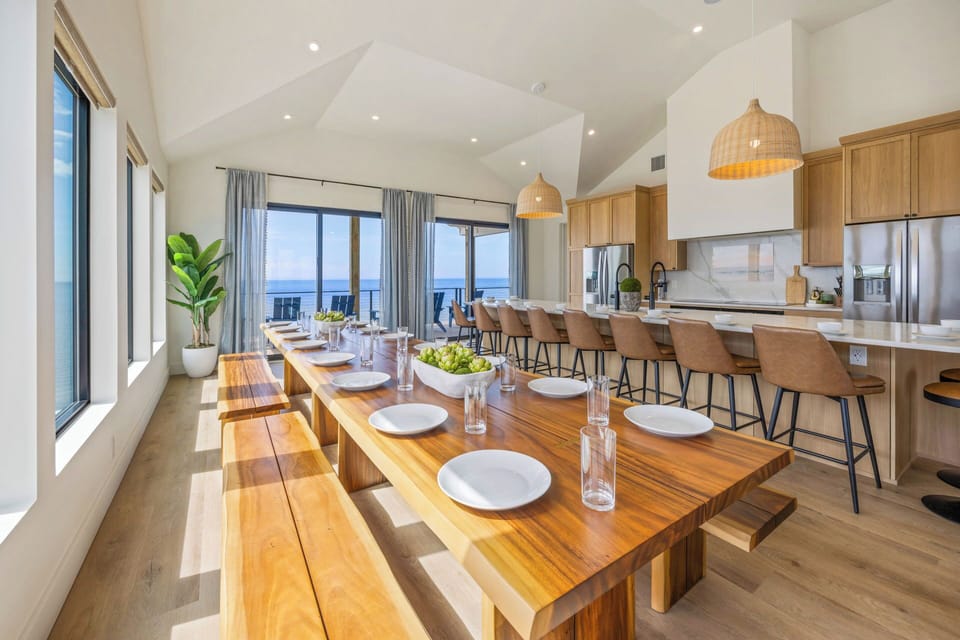 Surf or Sound Realty - 1165 - Wind N Waves - Dining Area -2