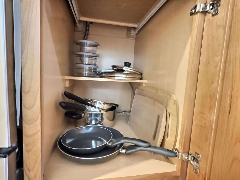 ⓧ REMOVE (redundant) — Cookware and storage ready for use. | Listed with @BookTraverse
