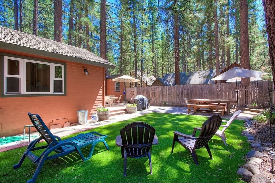 House, 4 Bedrooms | Outdoor dining