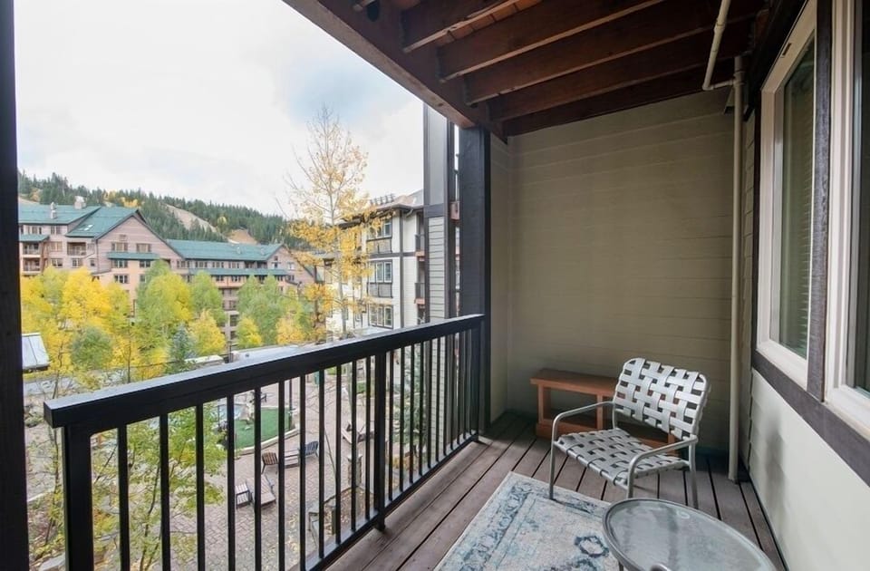 Condo, 1 Bedroom | Property grounds
