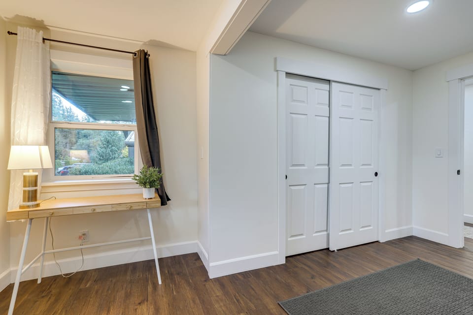 House (5 Bedrooms) | Interior