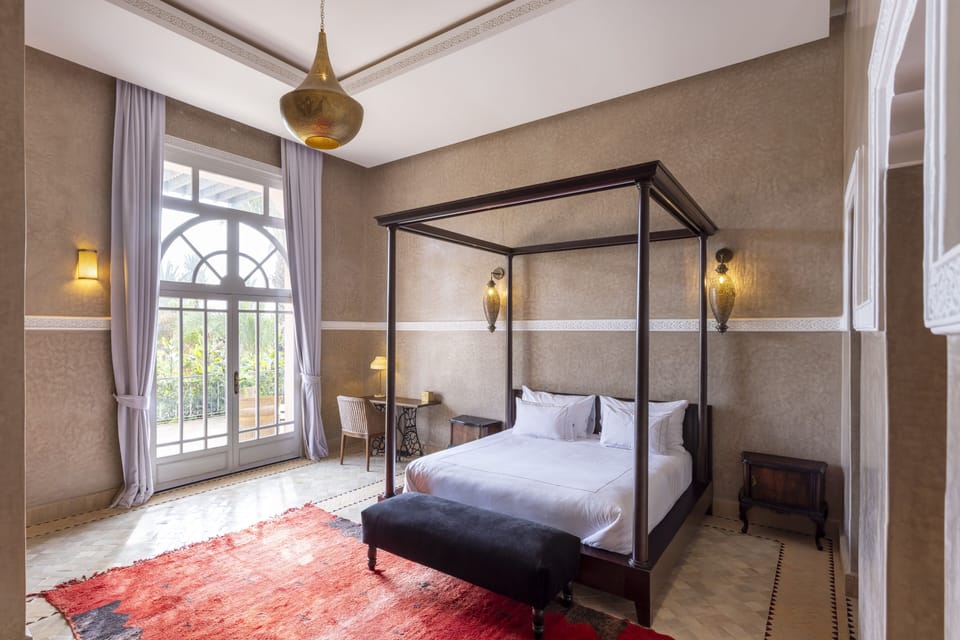Executive Suite | 1 bedroom, in-room safe, individually decorated, individually furnished