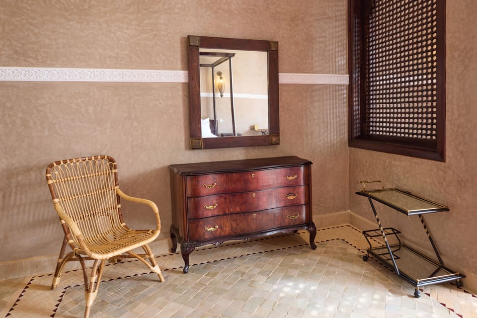 Executive Suite | 1 bedroom, in-room safe, individually decorated, individually furnished