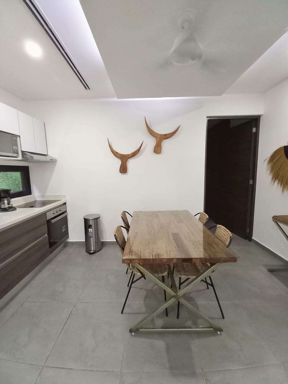 Deluxe Apartment, 1 Bedroom | Private kitchen