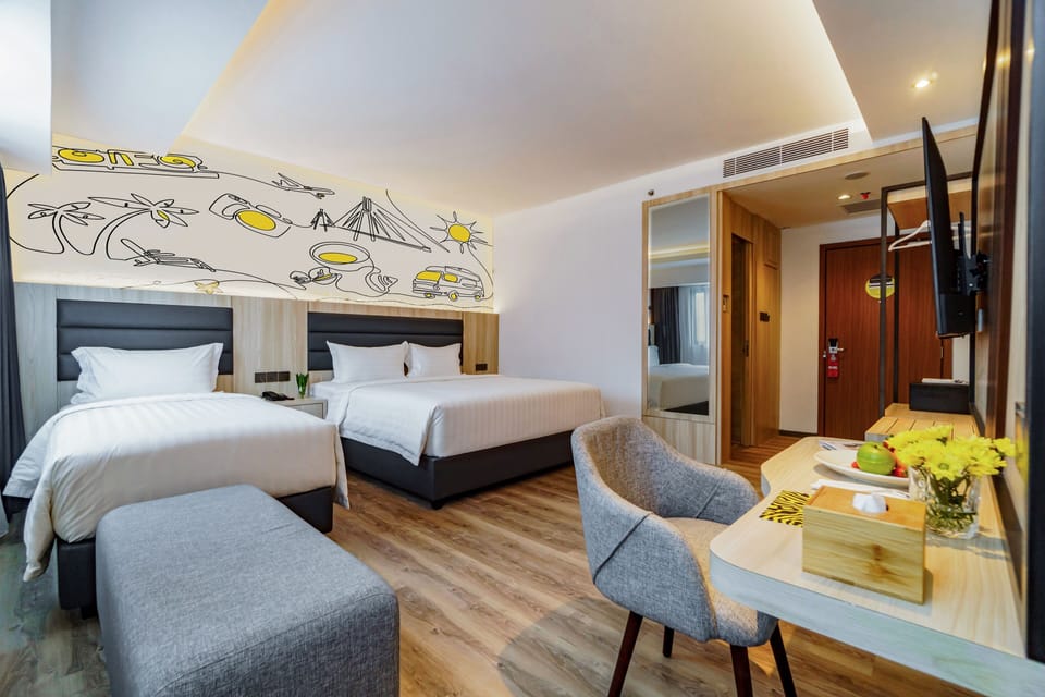 Executive Room (Yello Urban Xtra) | In-room safe, desk, cribs (free), WiFi (free)