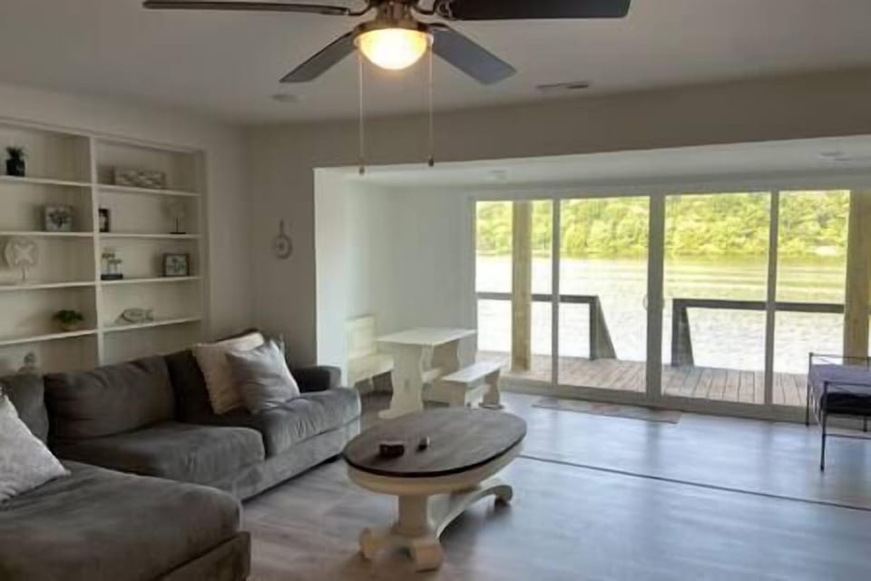 C90c5449 3ea6 4d2a 8916 307ed3c0da2e