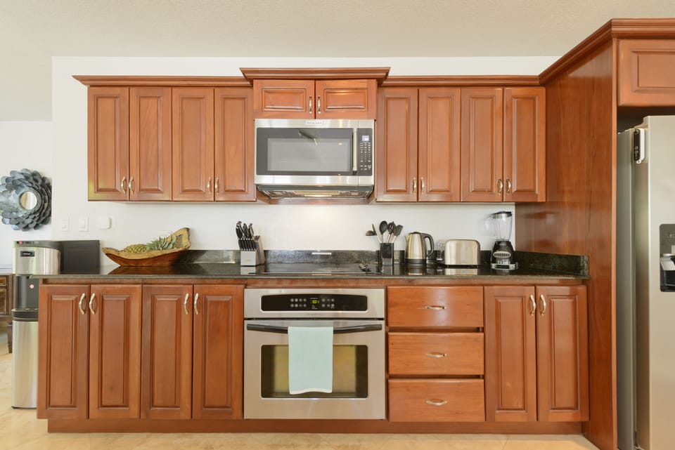 Well-appointed kitchen for amazing meals
