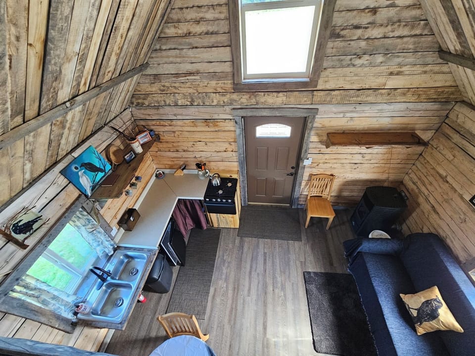 Raven Interior from Loft