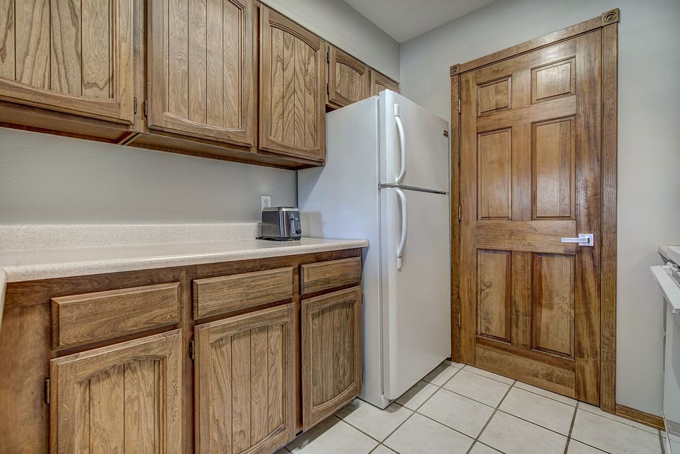 Premium Condo | Private kitchen | Full-size fridge, microwave, oven, stovetop