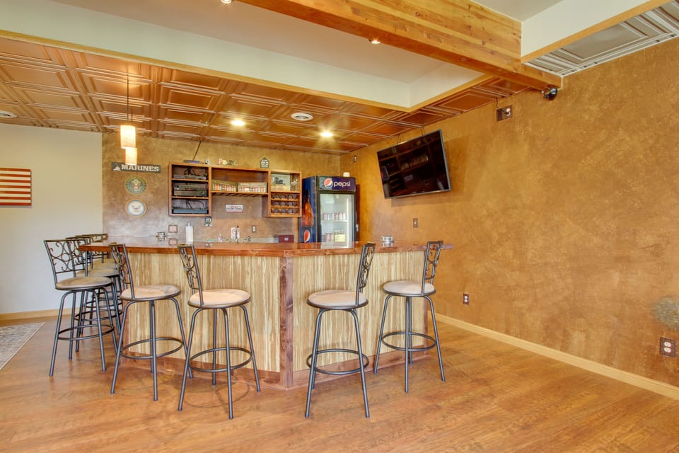 Bar | Basement