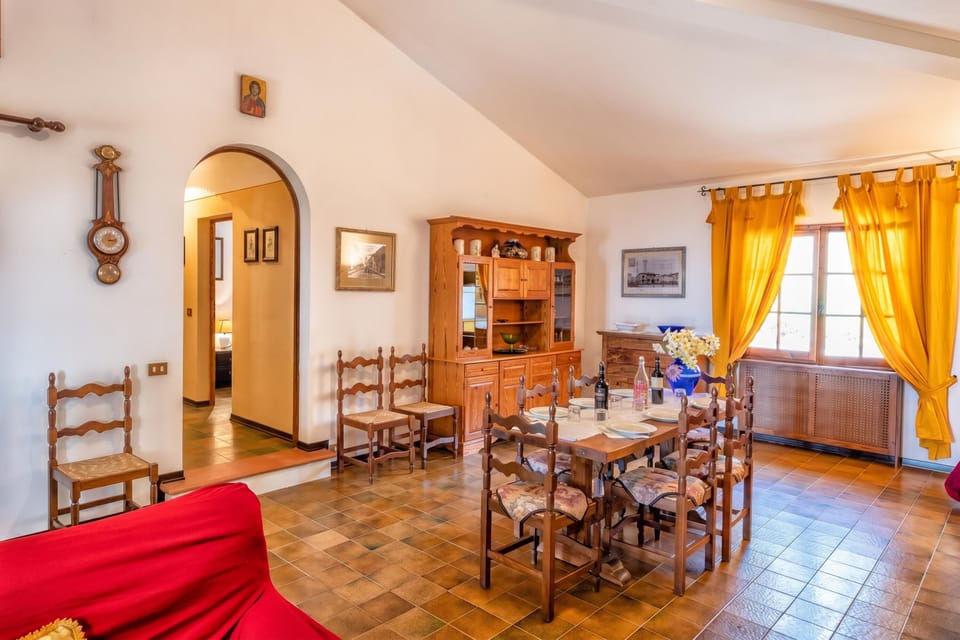 Living and dining room