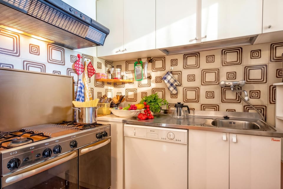 Kitchenette