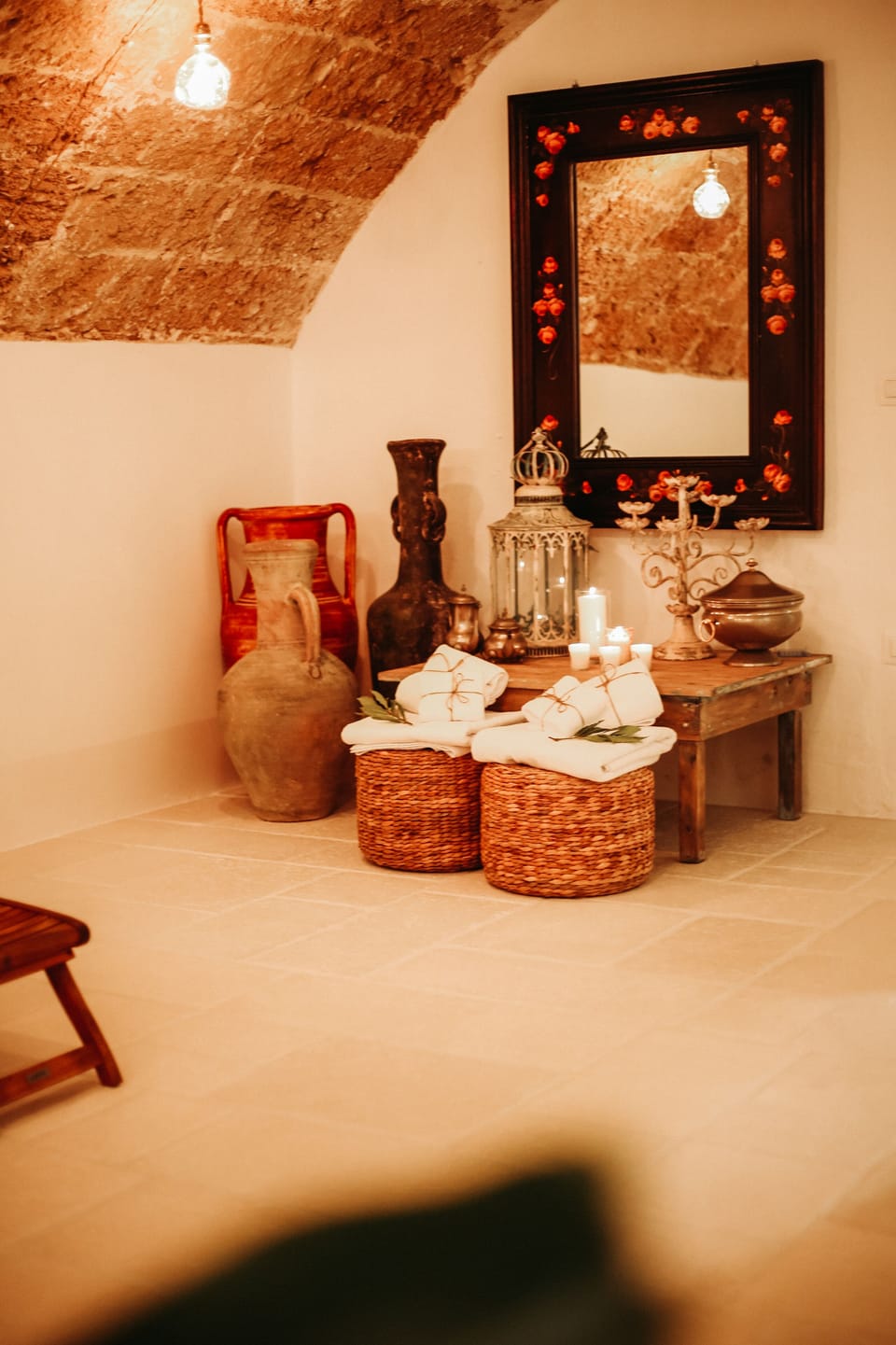 Premium Suite | 1 bedroom, minibar, in-room safe, desk