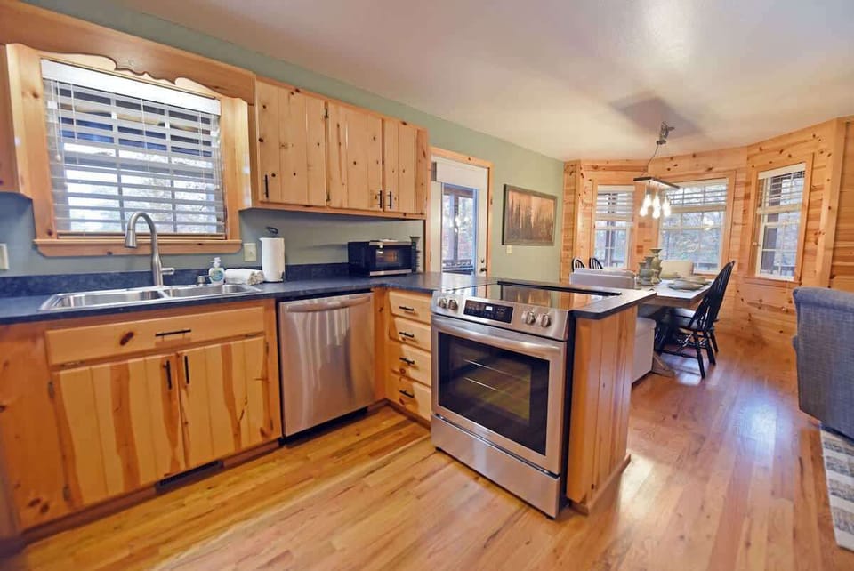 All new stainless steel appliances and granite counter top