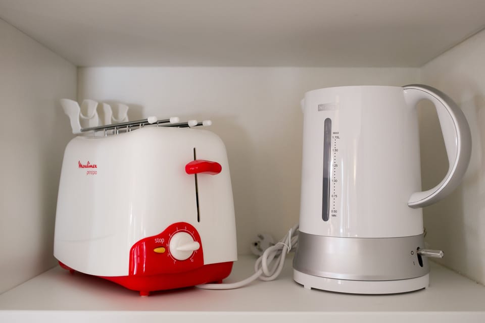 Family Apartment, 2 Bedrooms, Kitchen, Mountain View | Coffee and/or coffee maker