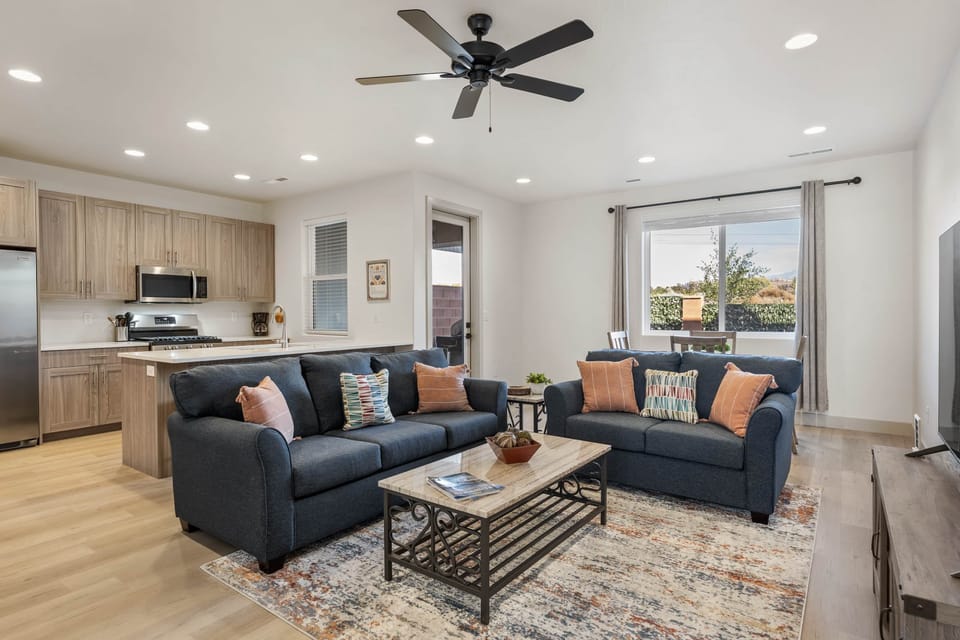 Townhome, 3 Bedrooms | Living area | Smart TV