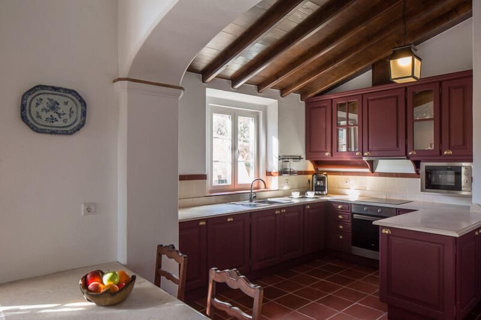 Superior Suite | Private kitchenette