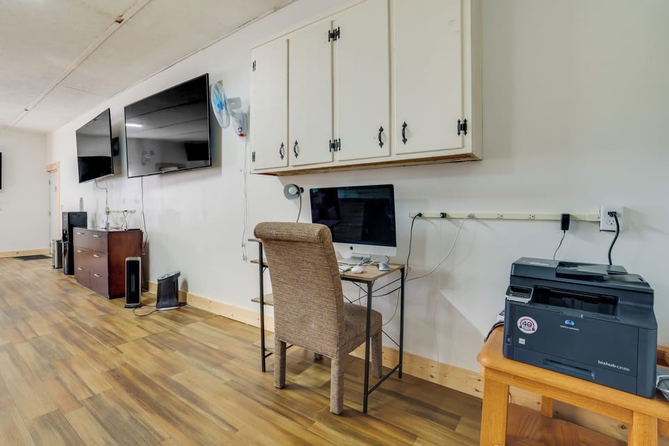 Apartment (0 Bedroom) | Interior