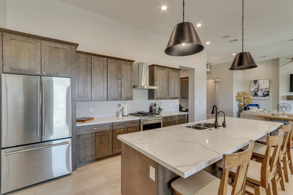 House (3 Bedrooms) | Interior