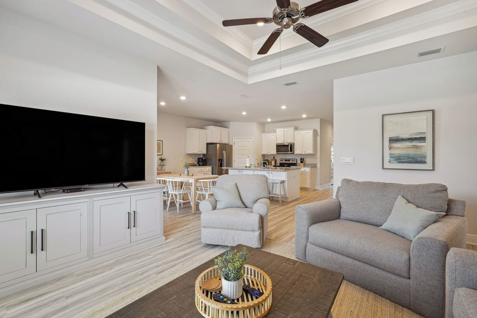 House (4 Bedrooms) | Interior