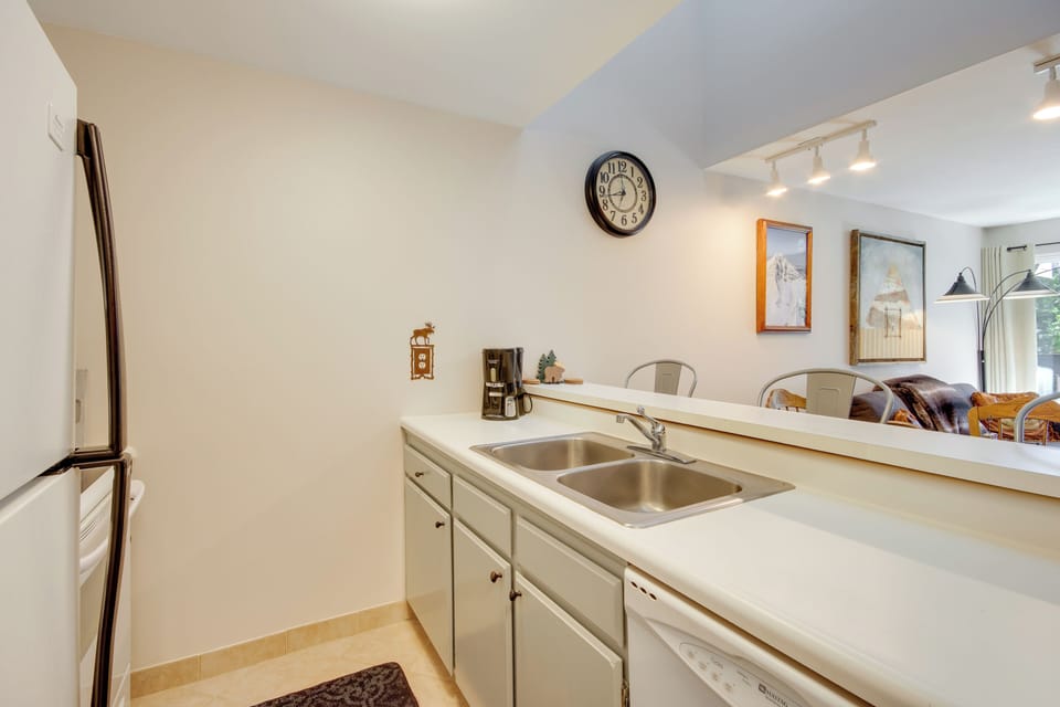 Apartment (1 Bedroom) | Interior