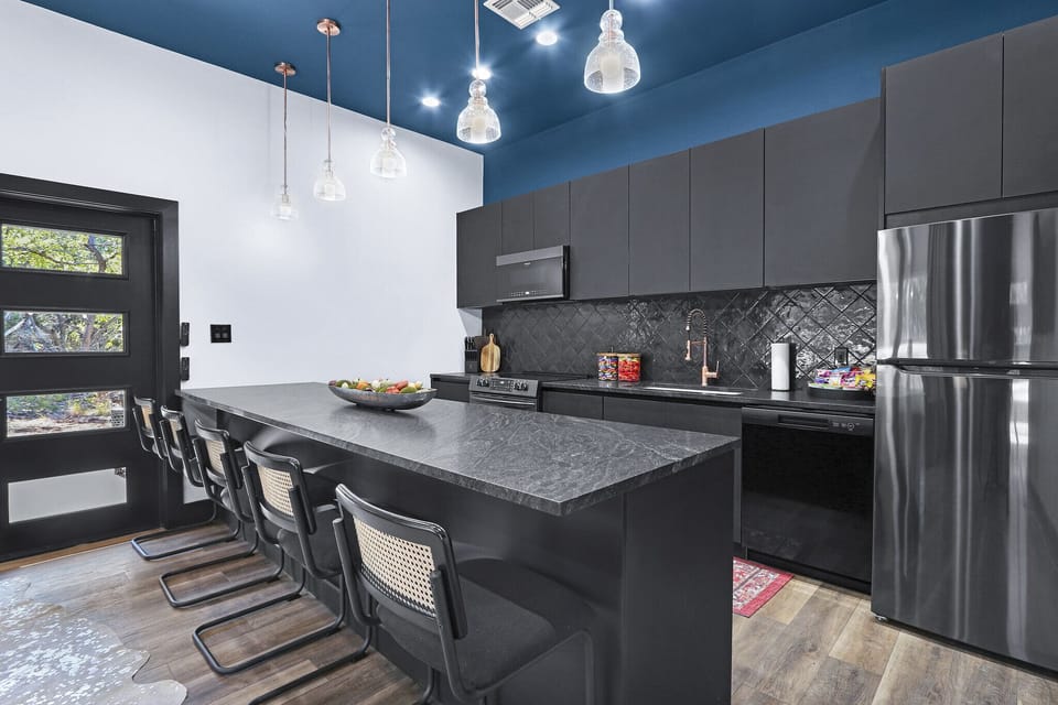 Additional seating at the breakfast bar
