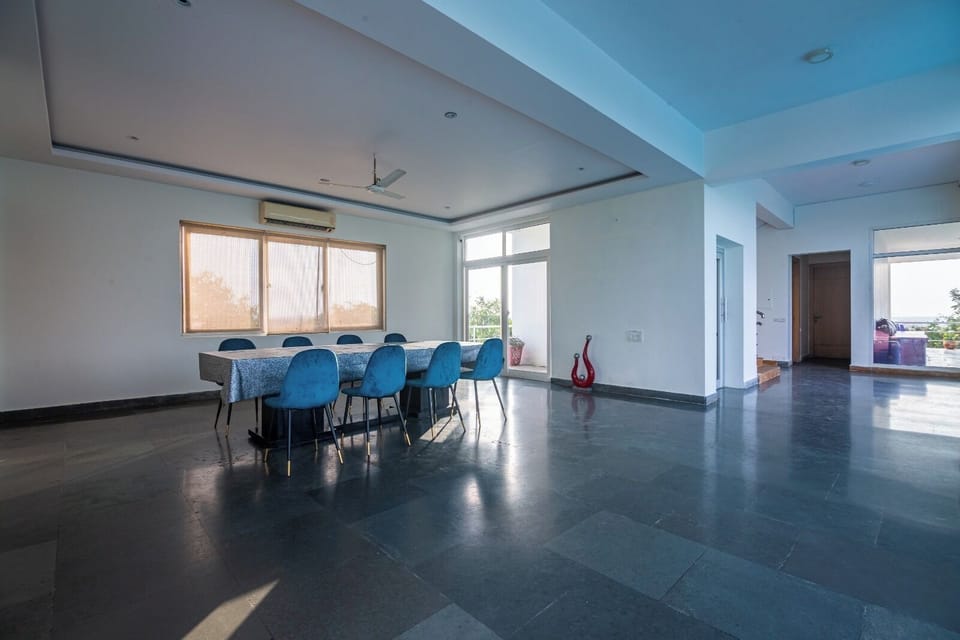 Villa | Family dining