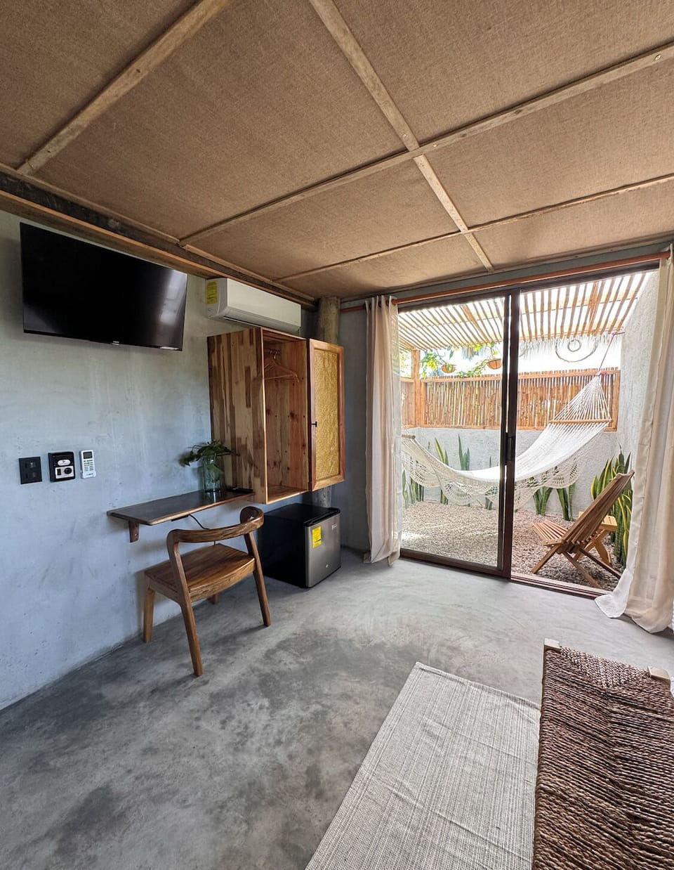 Exclusive Room, Garden View | Premium bedding, laptop workspace, WiFi (free), individually decorated