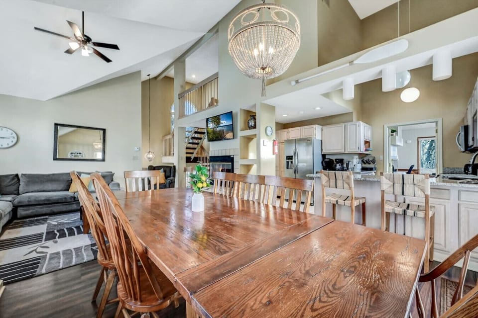 Big family dinners, game nights, and memories around the table