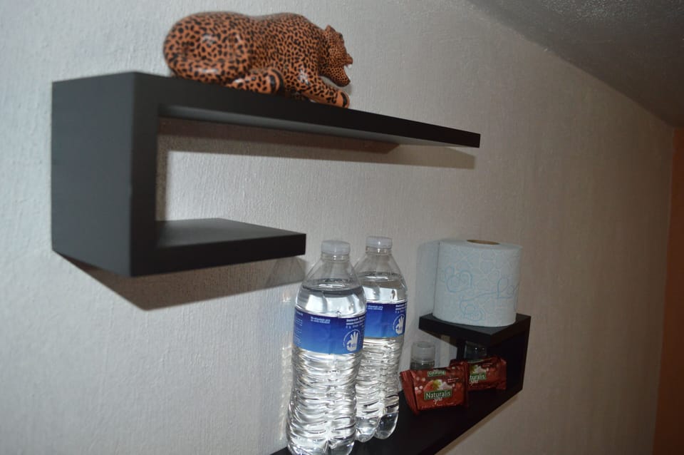 Classic Triple Room, 1 Bedroom | Laptop workspace, WiFi (free), bed sheets