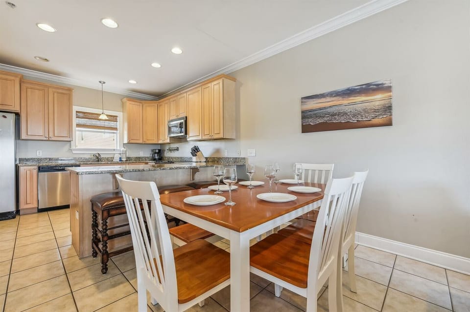House, 3 Bedrooms, Private Pool | In-room dining
