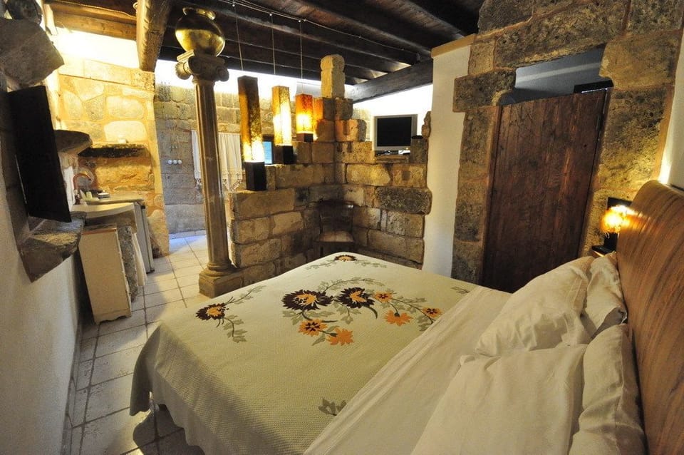 Triple Room | Premium bedding, minibar, desk, soundproofing