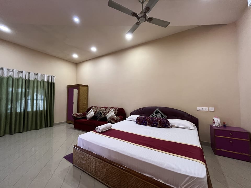 Deluxe Room | 1 bedroom, soundproofing, WiFi (free)