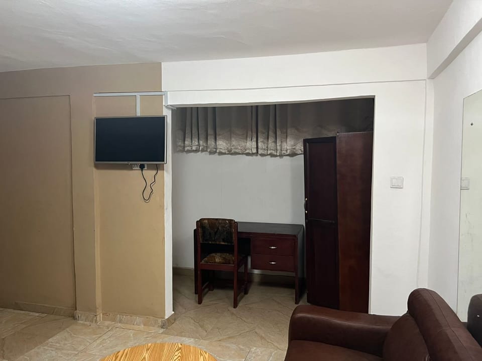 Deluxe Room | Living area