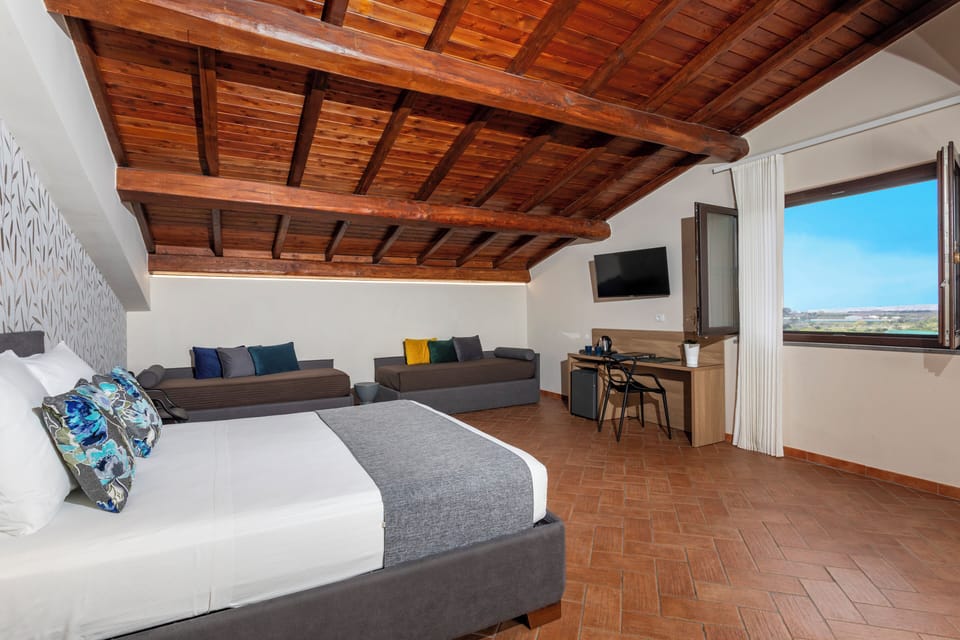 Family Room, Terrace (Zagara Bianca) | Egyptian cotton sheets, premium bedding, memory foam beds, minibar