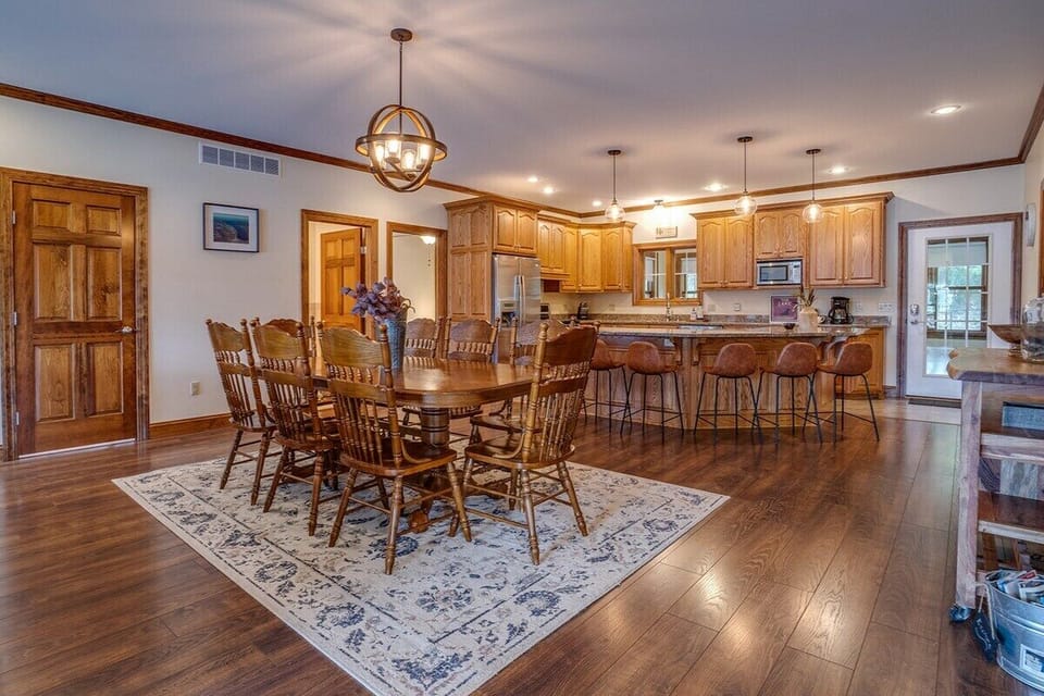 Dining area with seating for 8