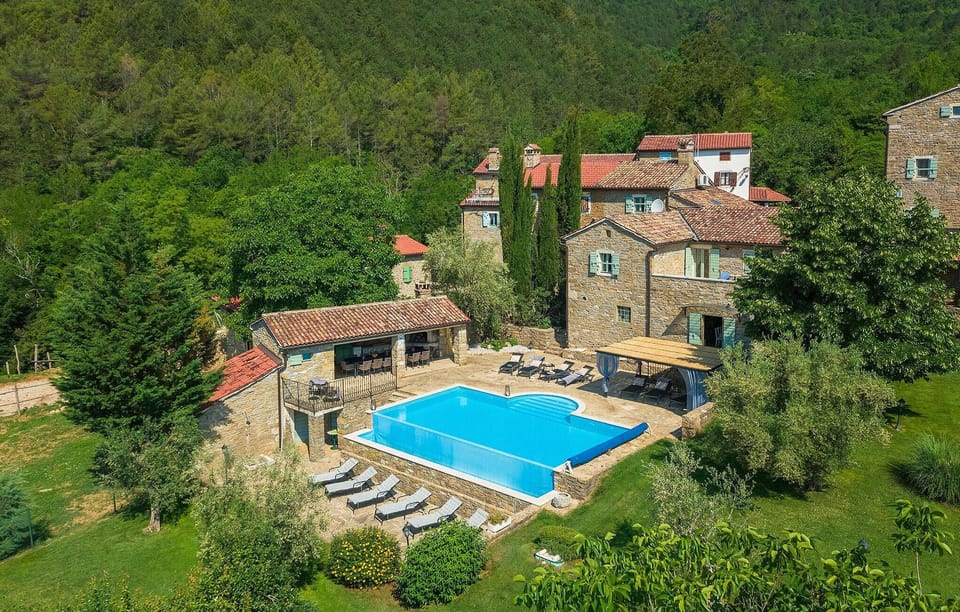 pool